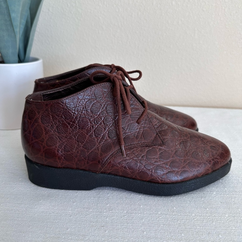 New Trotters Jill Brown Croc Texture Leather Ankle Vintage Booties Women’s 5.5W